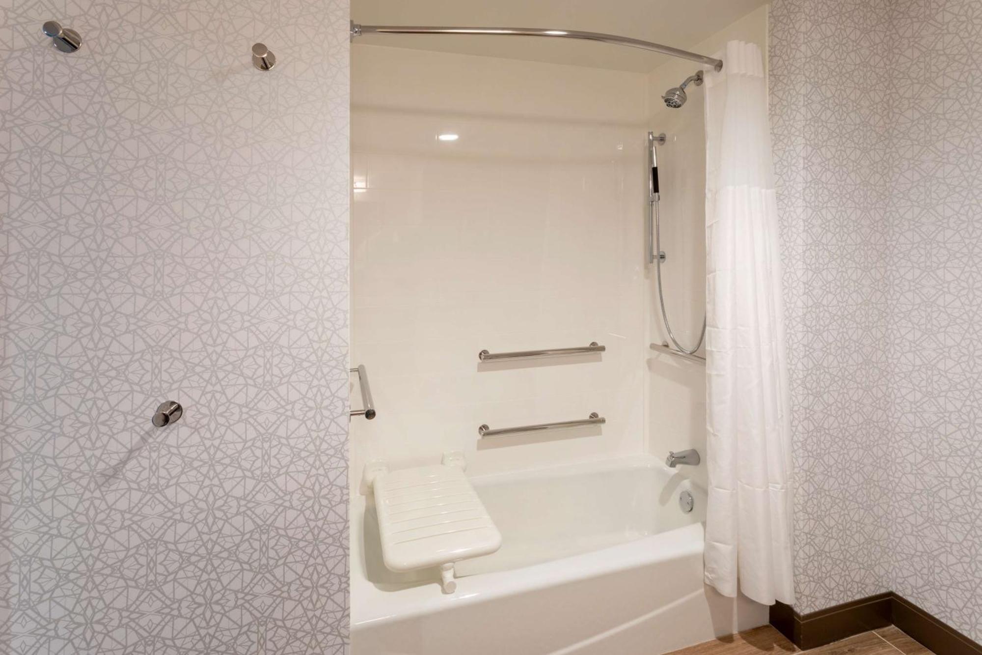 Hampton Inn Eden Prairie Minneapolis Bagian luar foto