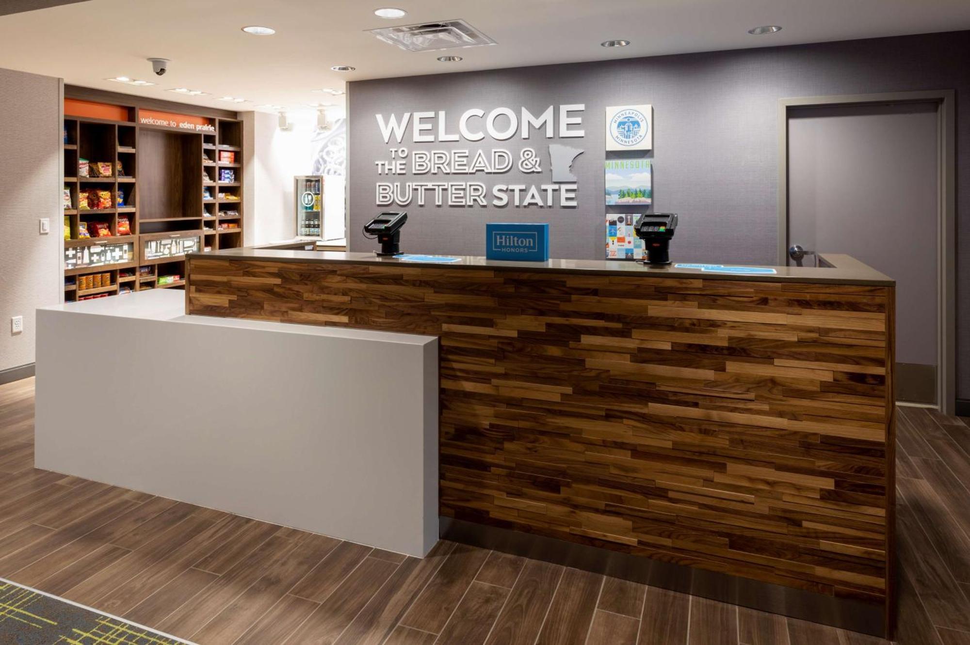 Hampton Inn Eden Prairie Minneapolis Bagian luar foto