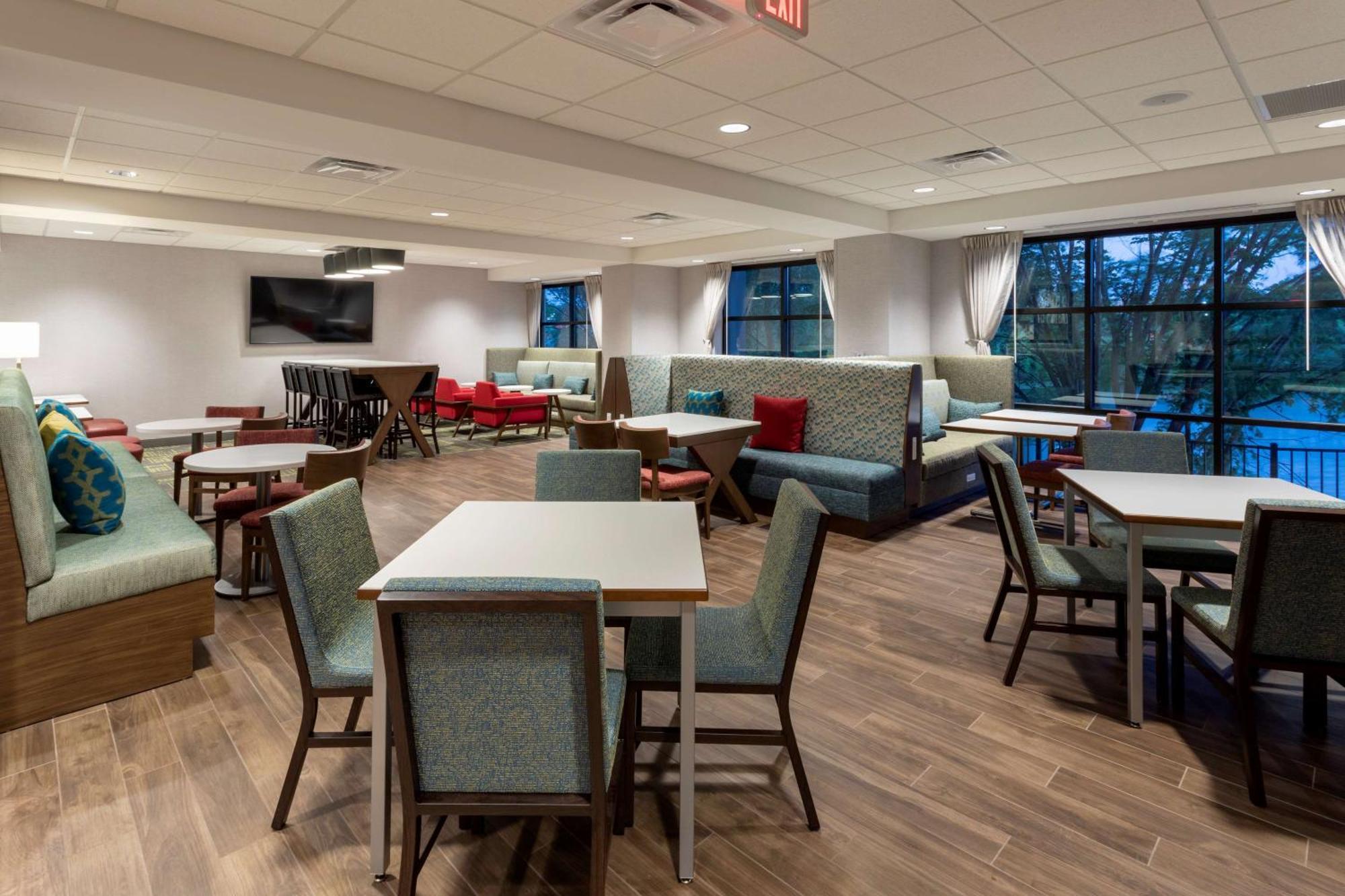 Hampton Inn Eden Prairie Minneapolis Bagian luar foto